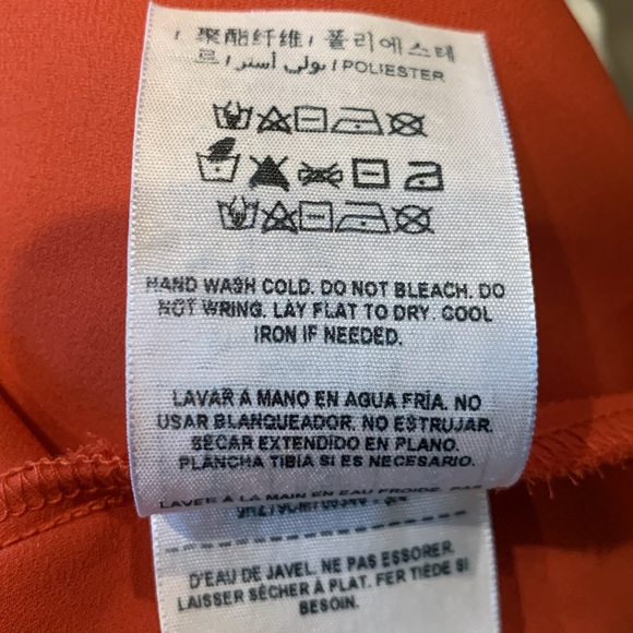 GUESS Women’s Top - Picture 13 of 13